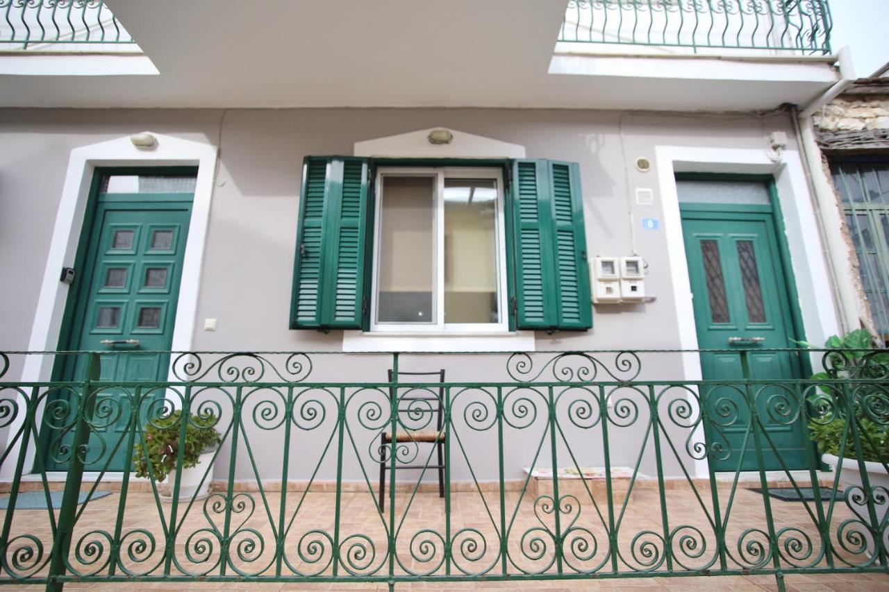 Anna'S House Apartment Vlikhon Exterior photo